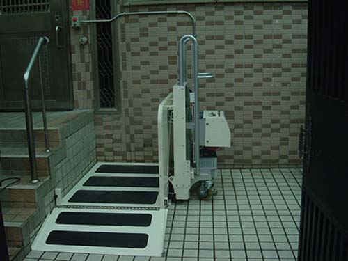 殘疾人升降機(jī) 殘疾人升降機(jī)